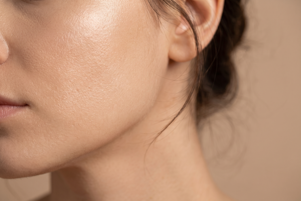Firm, smooth, glowing skin after using the serum